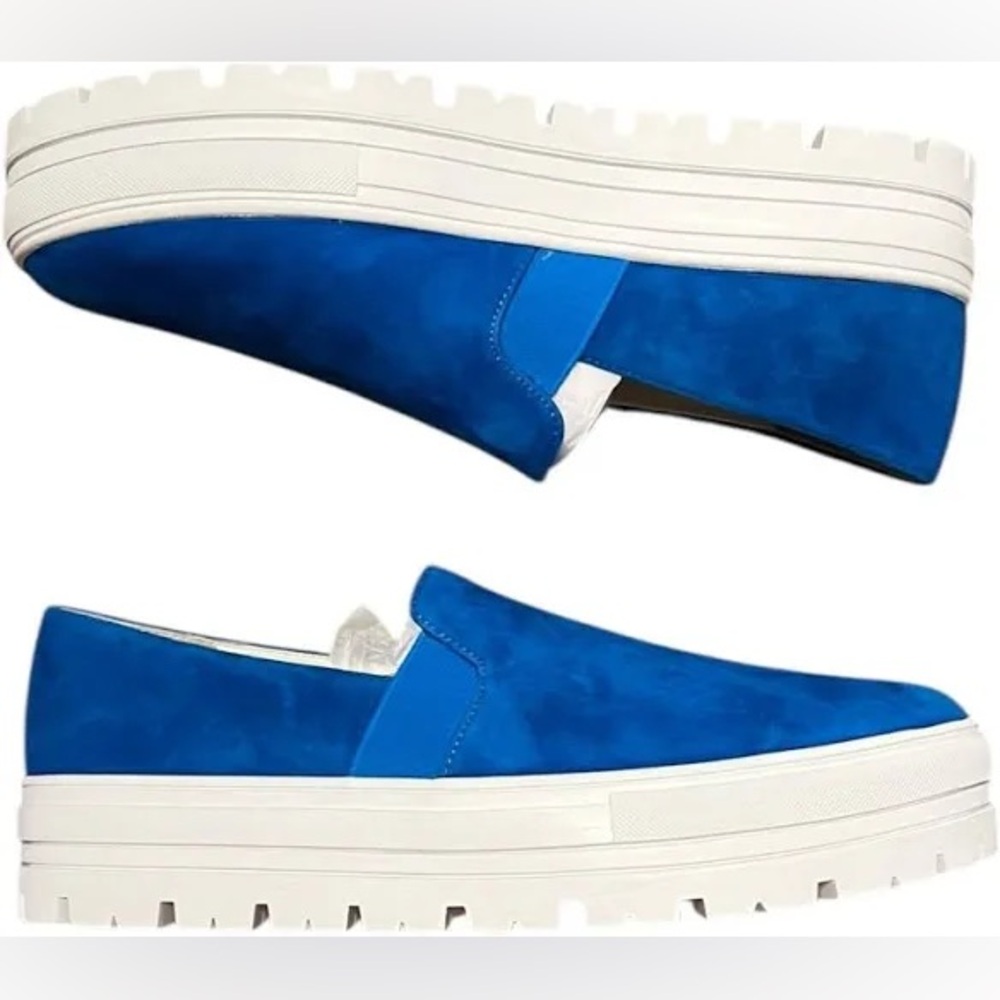 Lisa Vicky
GIFT-V Teal Kid Suede Sneakers Sz 9M